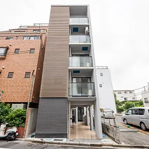 https://new-cozy-apt-located-on-the-japanese-local-shopping-street.alltokyohotels.com