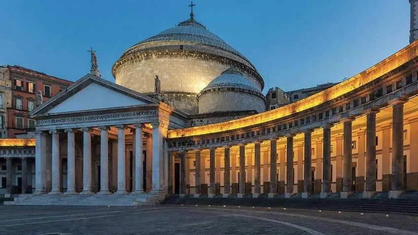 Manuela Apartments Piazza Del Plebiscito Centro Naples
