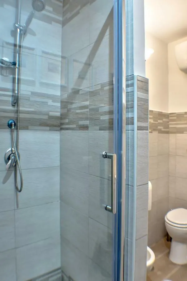 Manuela Apartments Piazza Del Plebiscito Centro Naples
